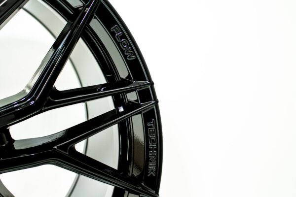 YANAR WHEELS IST-34 19X8.5 5X112 ET42 GLOSS BLACK (FLOW FORGED) - Afbeelding 2
